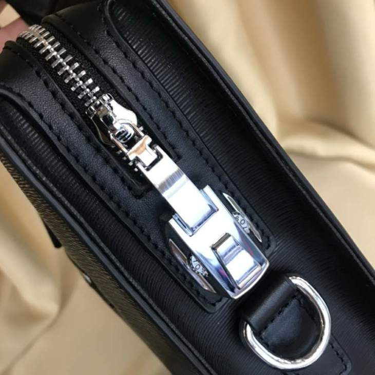 Picture of Prada Mens Bags _SKUfw167301789fw